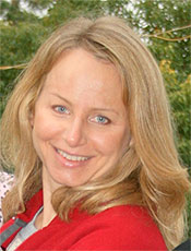 Professor Larisa Vredevoe