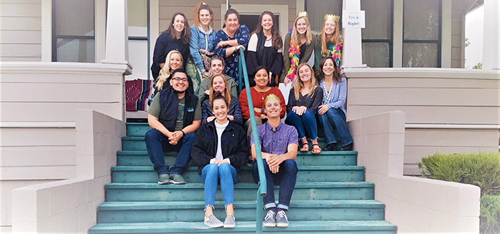 Peer Advisors