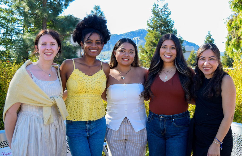 Keylani Ascencio, Sariah Francis, and Areliz Rosas Espinoza with Leah Thomas and Susan A. López.