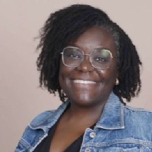 Lesley Stevenson headshot.