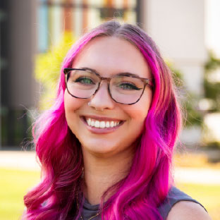 Taelor Trimble headshot.