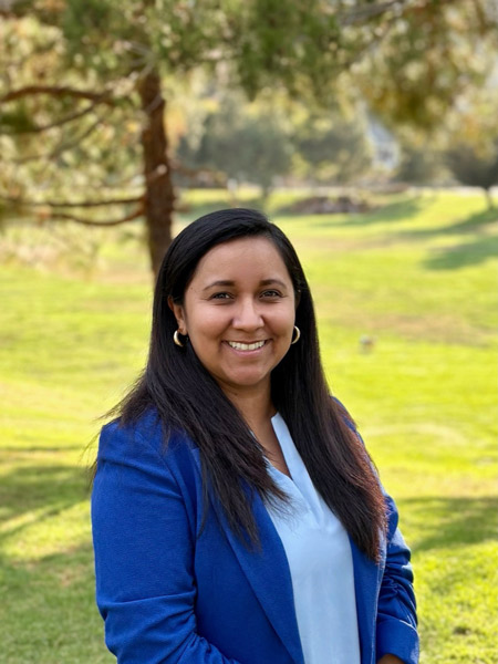 Erika Meza faculty photo
