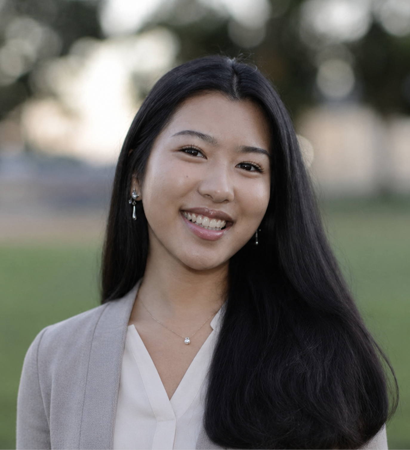 Photo of Peer Advisor, Enya